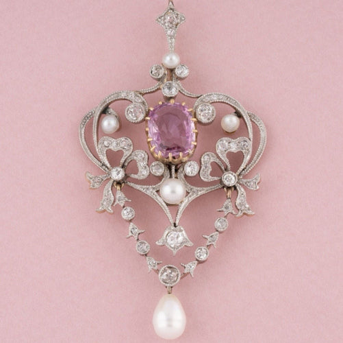 Pendentif Pendentif Belle Époque en or jaune 18k et platine, diamants, perles, saphir rose 58 Facettes