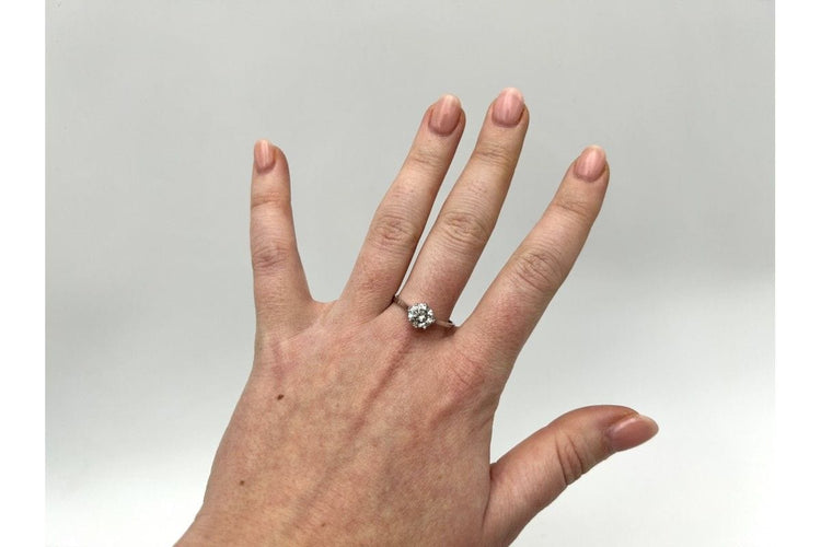 Bague 60 Bague ancienne en platine avec un diamant taille ancienne de 1,35 ct 58 Facettes 9631