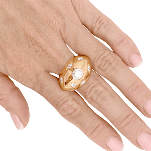 Bague 54 Bague bombée or rose et diamants. 58 Facettes 34688