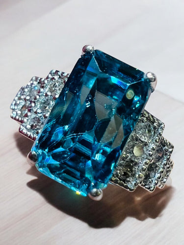 Bague 54 Bague or blanc Zyrcon Bleu naturel 4.60 carats  et diamants 58 Facettes 7849 A
