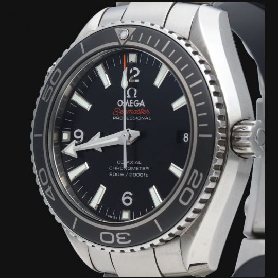 Omega Montre Seamaster Planet Ocean 600M