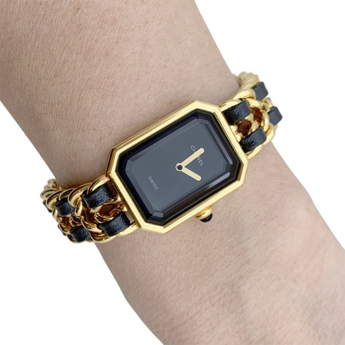 Montre Montre Chanel, "Première", plaqué or, cuir. 58 Facettes 35027