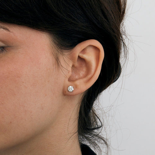 Boucles d'oreilles Boucles d'oreilles en or blanc et diamants 58 Facettes 240257