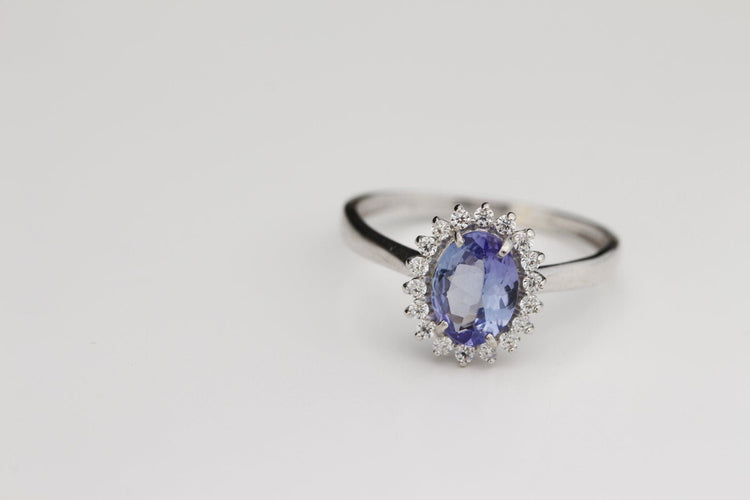 Bague 56 Bague Tanzanite Diamants 58 Facettes