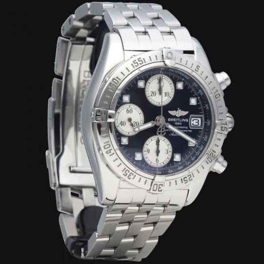 Montre Breitling Montre Chronomat Cockpit Chronograph 58 Facettes MT40897