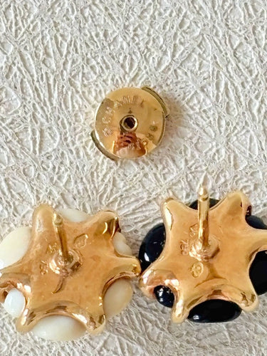 Boucles d'oreilles Boucles d'oreilles CHANEL Camélia 58 Facettes WC-2025-2135