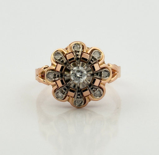 Bague 53 Bague ancienne en or et diamants 58 Facettes
