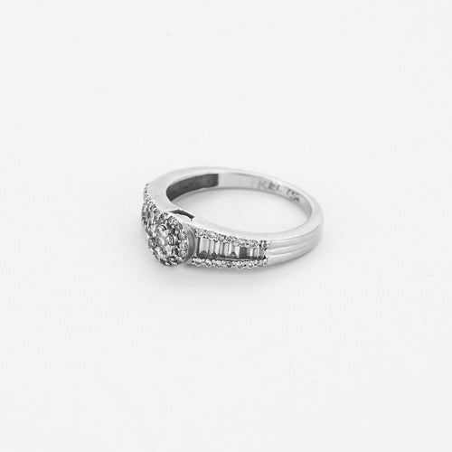 Bague 53 Bague or blanc et diamants 58 Facettes B250332
