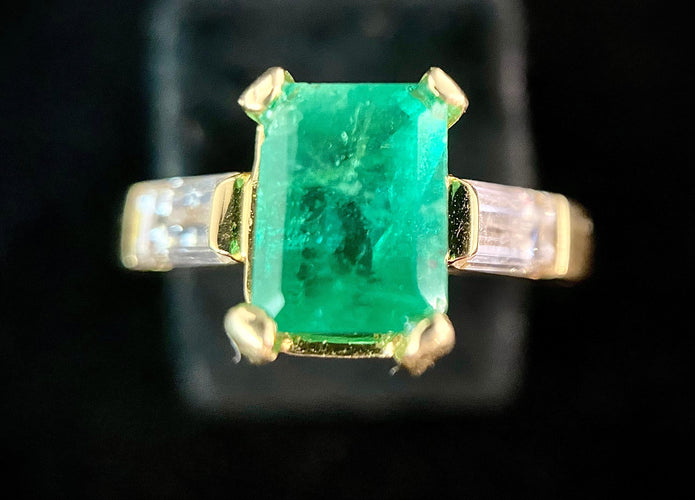 Bague 53 Bague or jaune émeraude 58 Facettes