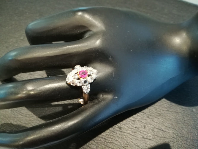 Bague 54.5 Bague Marquise ancienne or rose, platine, rubis, diamants 58 Facettes