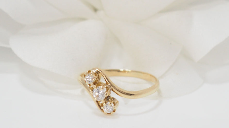 Bague 58 Bague Trilogie En Or Jaune Et Diamants 58 Facettes 32192