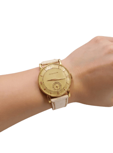 Montre Jaeger-LeCoultre - Montre femme 1970s en or jaune 18 kt 58 Facettes