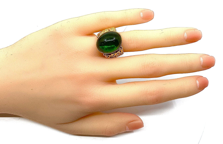 Bague 57 Bague en or jaune ornée tourmaline verte cabochon 58 Facettes AB314