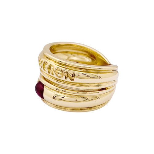 Bague 50 Bague BOUCHERON or jaune, rubis cabochon. 58 Facettes 34825