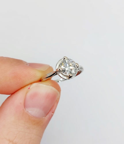 Bague solitaire art déco en platine et diamant 1,11 carat