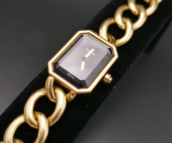 Montre Chanel Montre Collection Première, Or 18 Carats. 58 Facettes C73-01