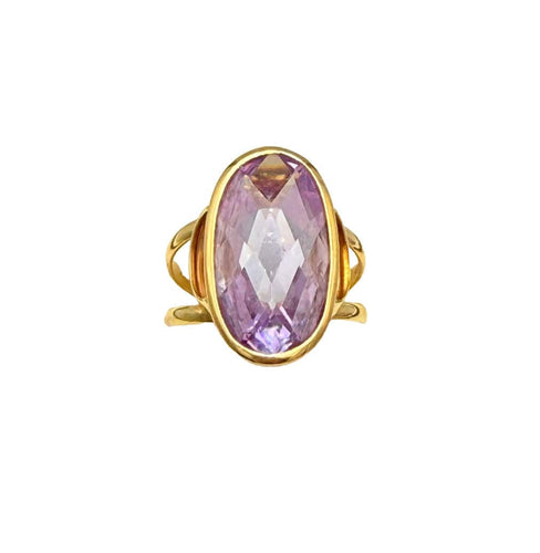 Bague 57 Bague vintage en or jaune 18 sertie d'une belle améthyste ovale 58 Facettes