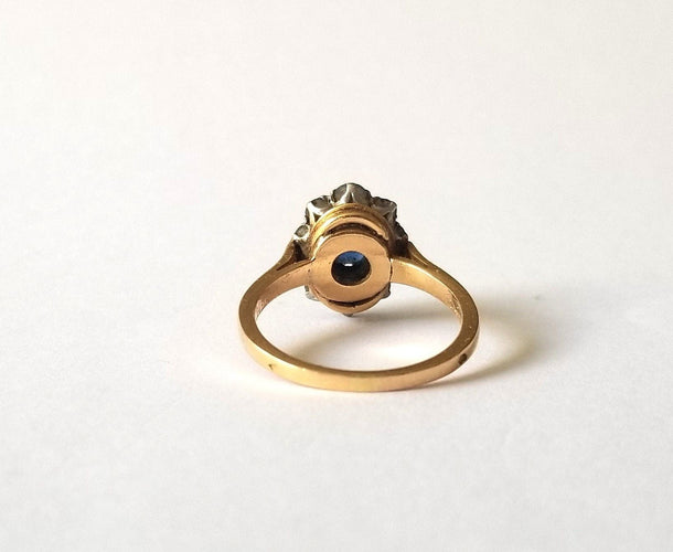 Bague 53 Bague pompadour or jaune 18k - Saphir et Diamants 58 Facettes