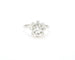 Bague Bague en or blanc sertie d'un diamant central de 0,56 carat sur le pourtour. 58 Facettes 13024