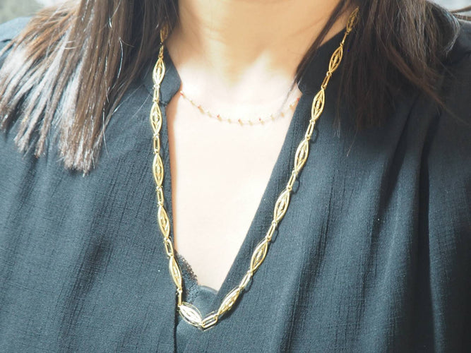 Collier filigrane ancien en or jaune 58 Facettes 30265