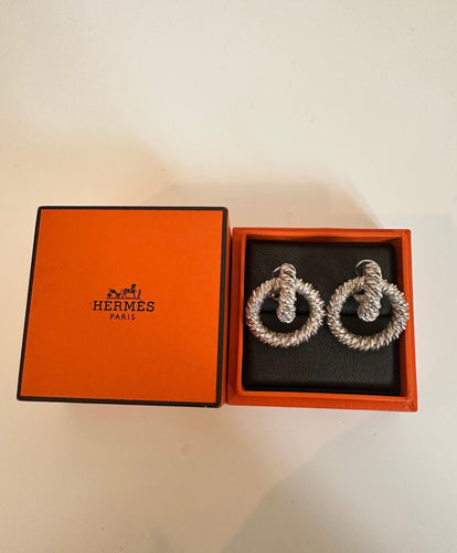 Boucles d'oreilles Boucles d’oreilles Hermès « Noeuds marins » en argent 58 Facettes 104