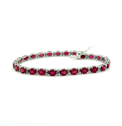 Bracelet en or blanc 18 carats , rubis et diamants