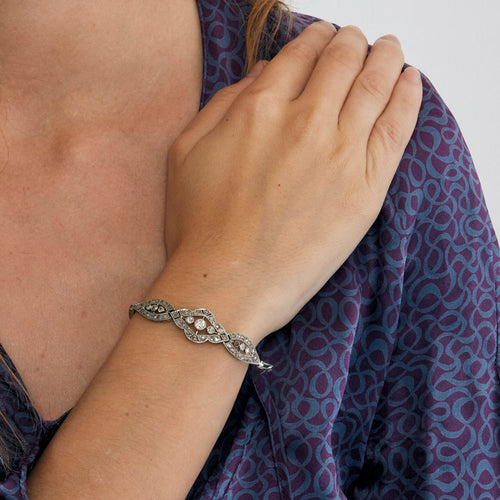 Bracelet Bracelet en or gris avec diamants 58 Facettes GU23