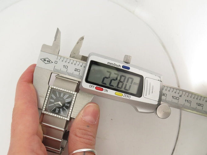 Montre vintage montre CHANEL mademoiselle acier & diamants   quartz 58 Facettes 267770