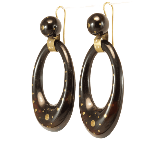 Boucles d'oreilles Antique tortoiseshell piqué gold earrings 58 Facettes 7646