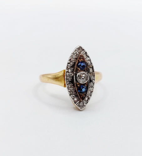 Bague 52.5 Bague marquise antique or jaune et platine, diamants et saphirs 58 Facettes A05575