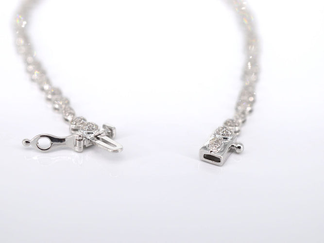 Bracelet Bracelet de tennis en or blanc serti de diamants de 1,10 carat 58 Facettes 2151