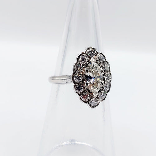 Bague 50 Bague marquise Art Déco or blanc, diamants 58 Facettes A05282