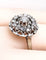 Bague 54 Bague marguerite en or blanc, platine et diamants 58 Facettes AB625