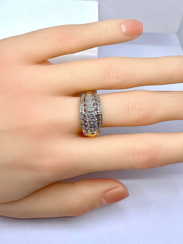 Bague jonc en or jaune et diamants