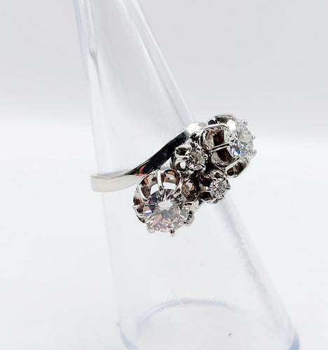 Bague 53 Bague toi et moi art déco en or blanc et diamants 58 Facettes A05504