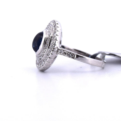 Bague 56 BAGUE EN OR BLANC - SAPHIR CABOCHON et DIAMANTS 58 Facettes