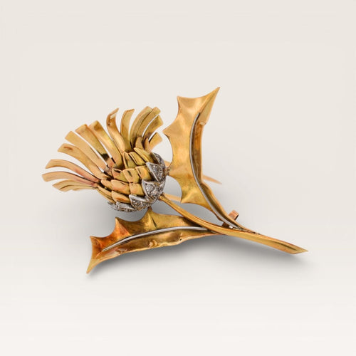 Broche BOUCHERON PARIS – Broche Chardon Or 18 carts & Diamants, Rétro (1940) 58 Facettes 530