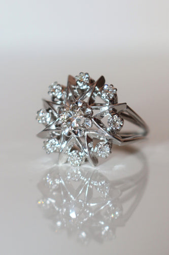 Bague 56 Bague étoile Or Gris Et Diamants 58 Facettes 526