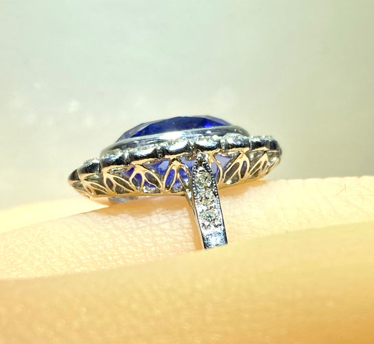 Bague - Saphir Ceylan non chauffé 6,53 cts en platine et diamants