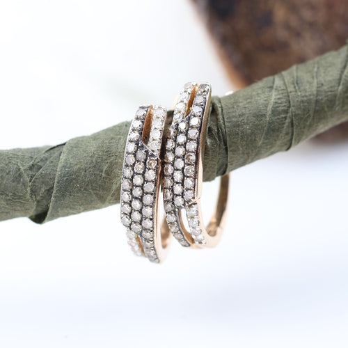 Boucles d'oreilles Boucles d'oreilles triple pavé en or rose 18 carats serties de diamants taille brillant 58 Facettes 132996