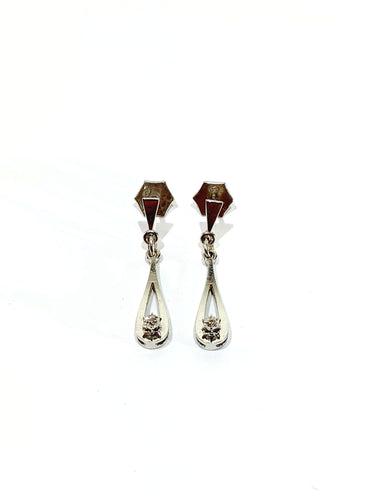 Paire de boucle d’oreille en or blanc et diamants