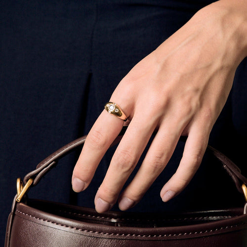 Bague en or jaune et diamants