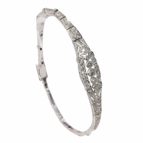Bracelet Bracelet Art déco éblouissant en diamants – Un hommage à la modernité des années 1920 58 Facettes 24351-0110