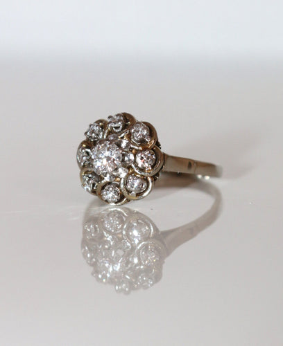 Bague 55 Bague Marguerite Diamants Or Blanc 58 Facettes 564