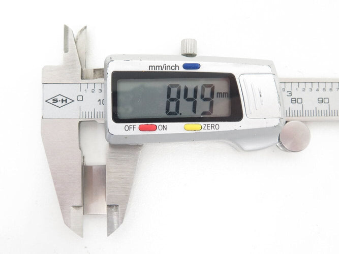 Montre vintage montre CHANEL mademoiselle h0827 23mm en acier quartz  lady 58 Facettes 271265