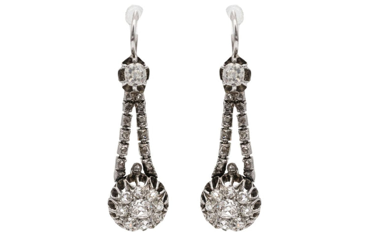 Boucles d'oreilles Boucles d'oreilles pendantes en or avec diamants taille ancienne, début du XXe siècle 58 Facettes 9968