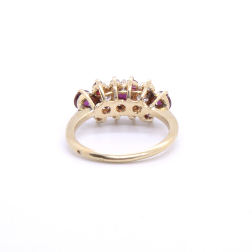 Bague 52 Bague Naïa diamants et rubis 58 Facettes 19