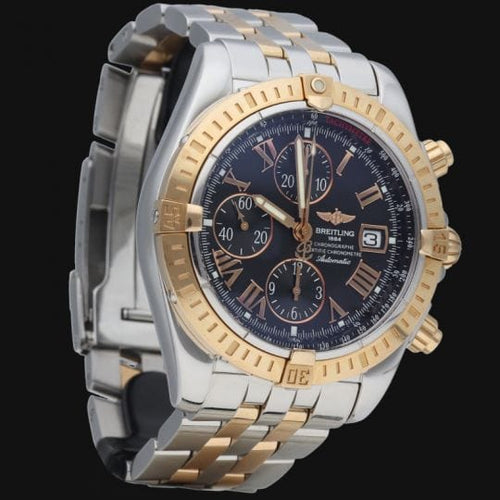 Montre Montre chronographe Breitling Chronomat Evolution 58 Facettes MT42125