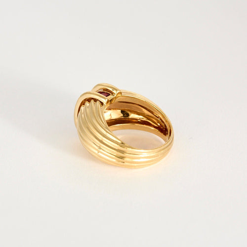 50 Bague jonc or jaune et rubis 58 Facettes LF14