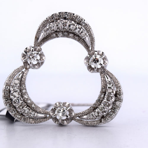 Broche BROCHE ANTIQUE - FIN DES ANNÉES 1800 58 Facettes